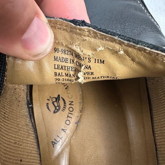 Dockers Mens 11M Black Leather Slip On Shoes Comfort Loafers All Motion - Picture 2 of 9